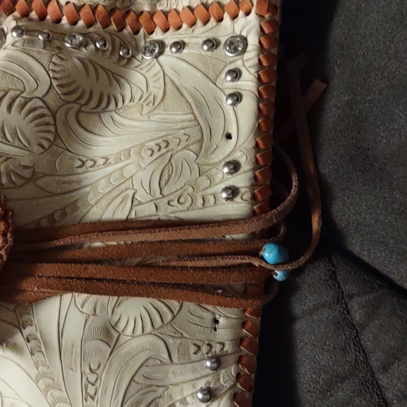 Montana West Purse with Metal Accents - Picture 9 of 9